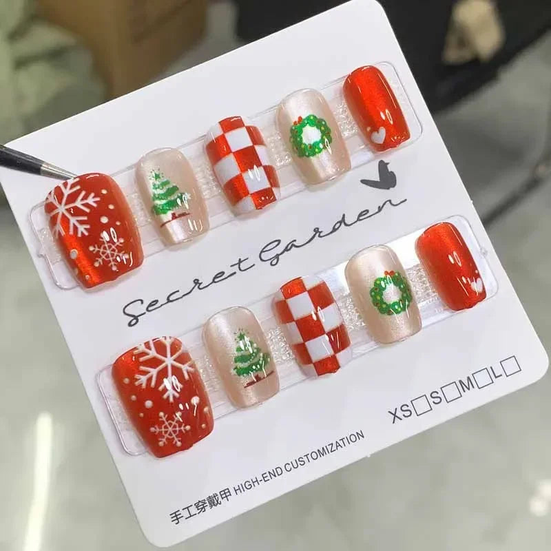 10Pcs Christmas Short Style Press on Nails Snowflake Milu Deer